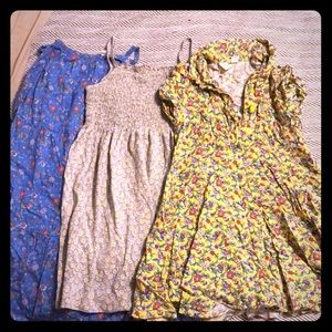 Lot of 3 Gap dresses 4T
